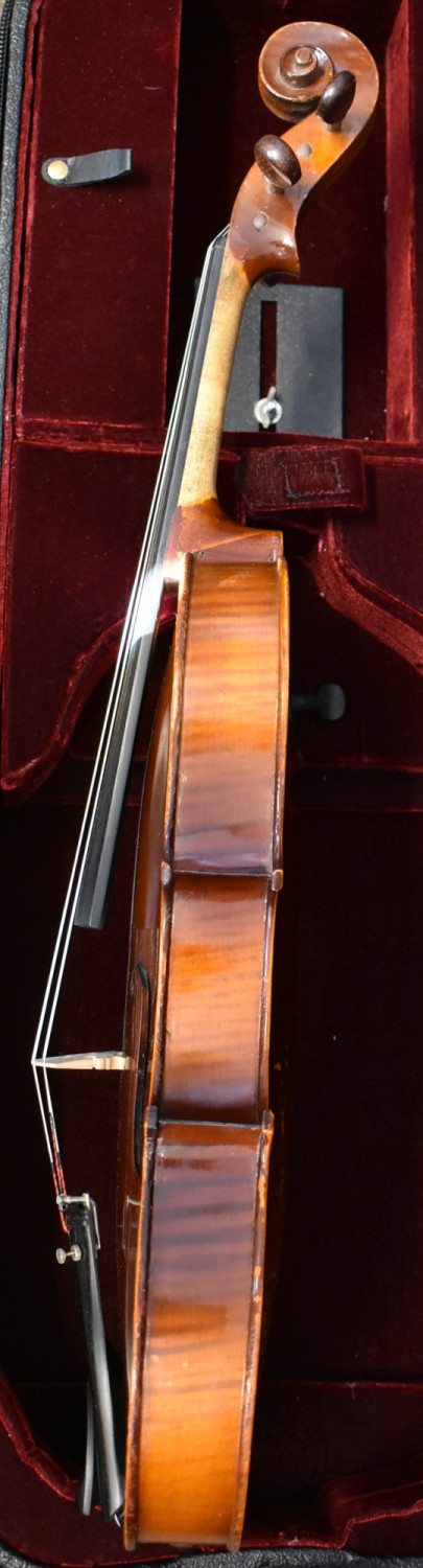 H. Denis Mirecourt, France