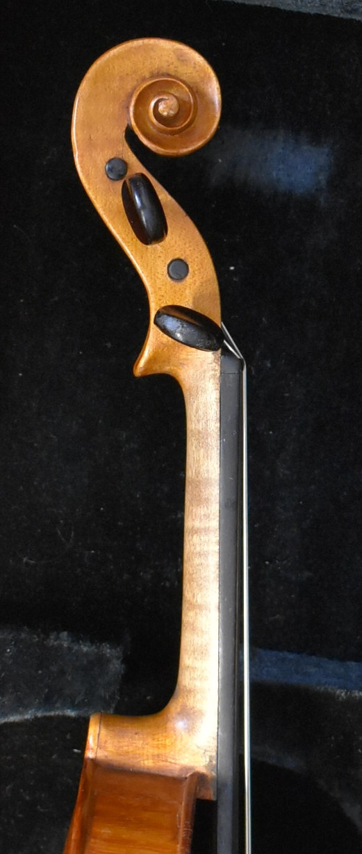 Collin Mezin  Mirecourt