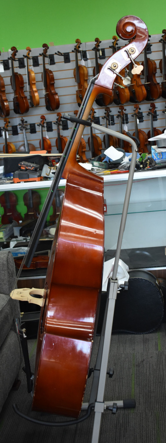 1/4 Double Bass